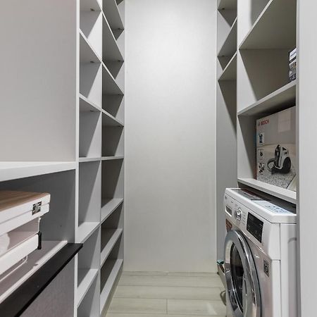אודסה Luxury Waterfront 3-Bedrooms Apartment מראה חיצוני תמונה