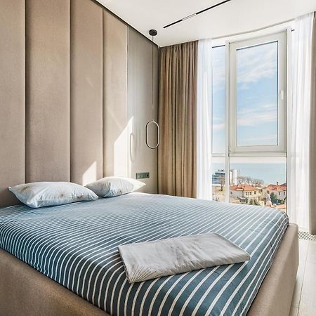 אודסה Luxury Waterfront 3-Bedrooms Apartment מראה חיצוני תמונה