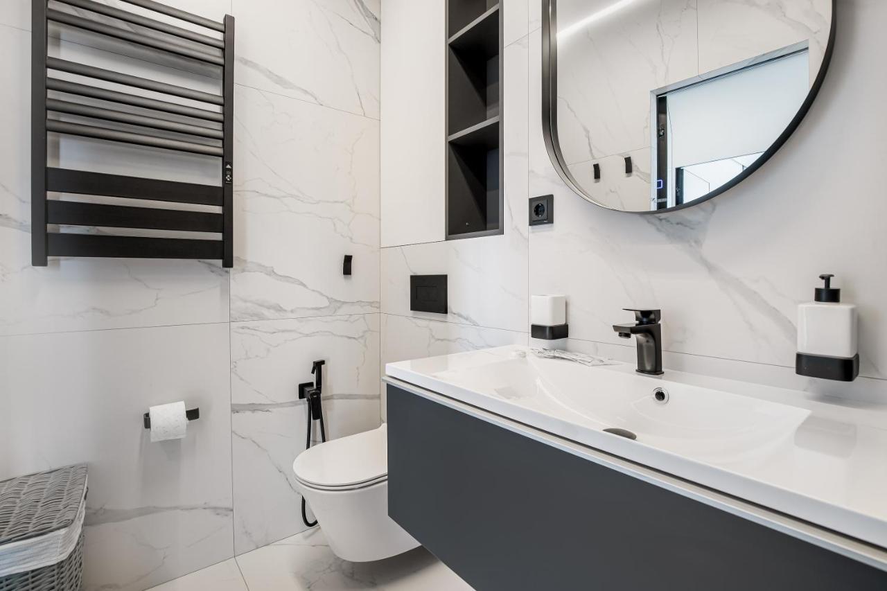 אודסה Luxury Waterfront 3-Bedrooms Apartment מראה חיצוני תמונה